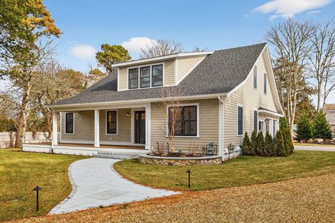28 Cranberry Ln Chatham MA 02650
