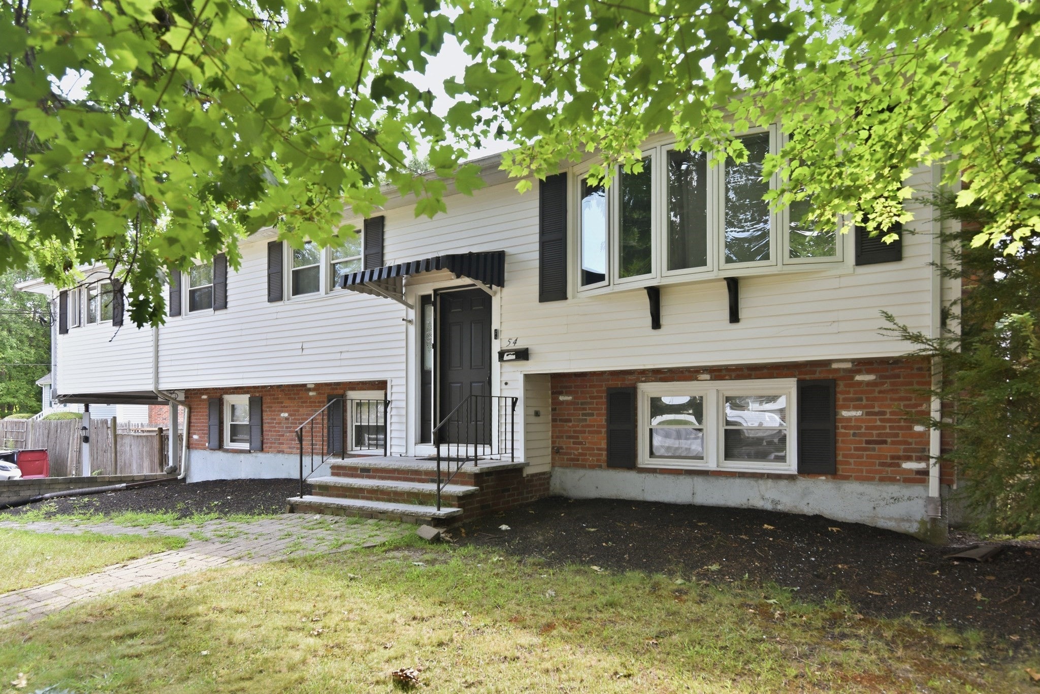 54 Michael Dr