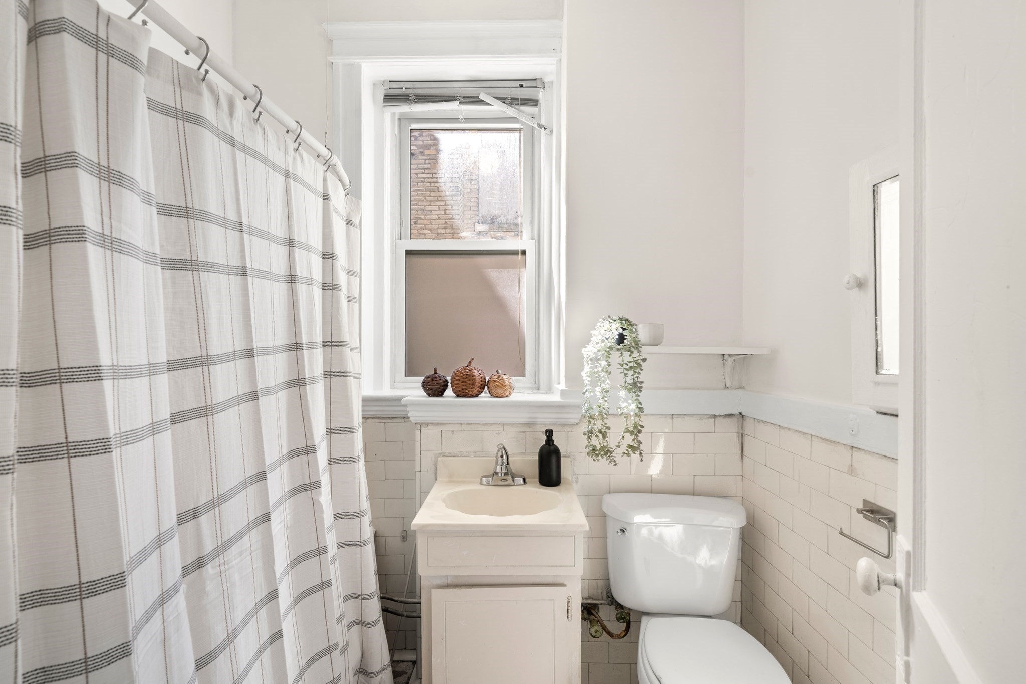 1840 Commonwealth Ave #8, Boston, MA Photo #13