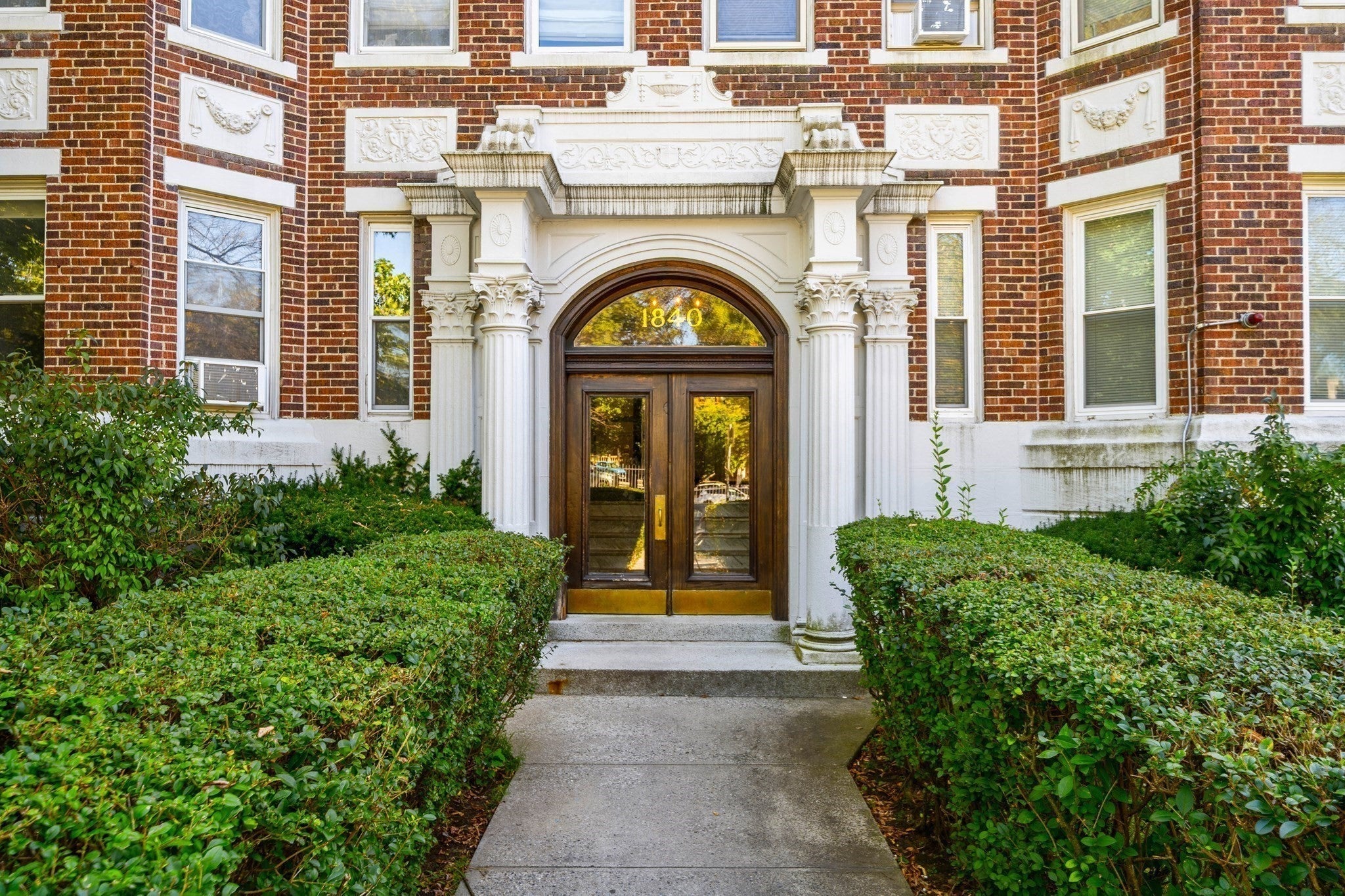 1840 Commonwealth Ave #8, Boston, MA Photo #1