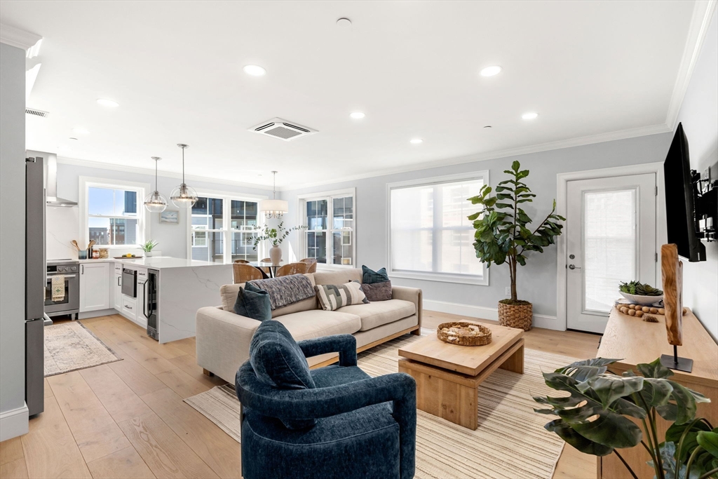 16 Franklin Street 2401