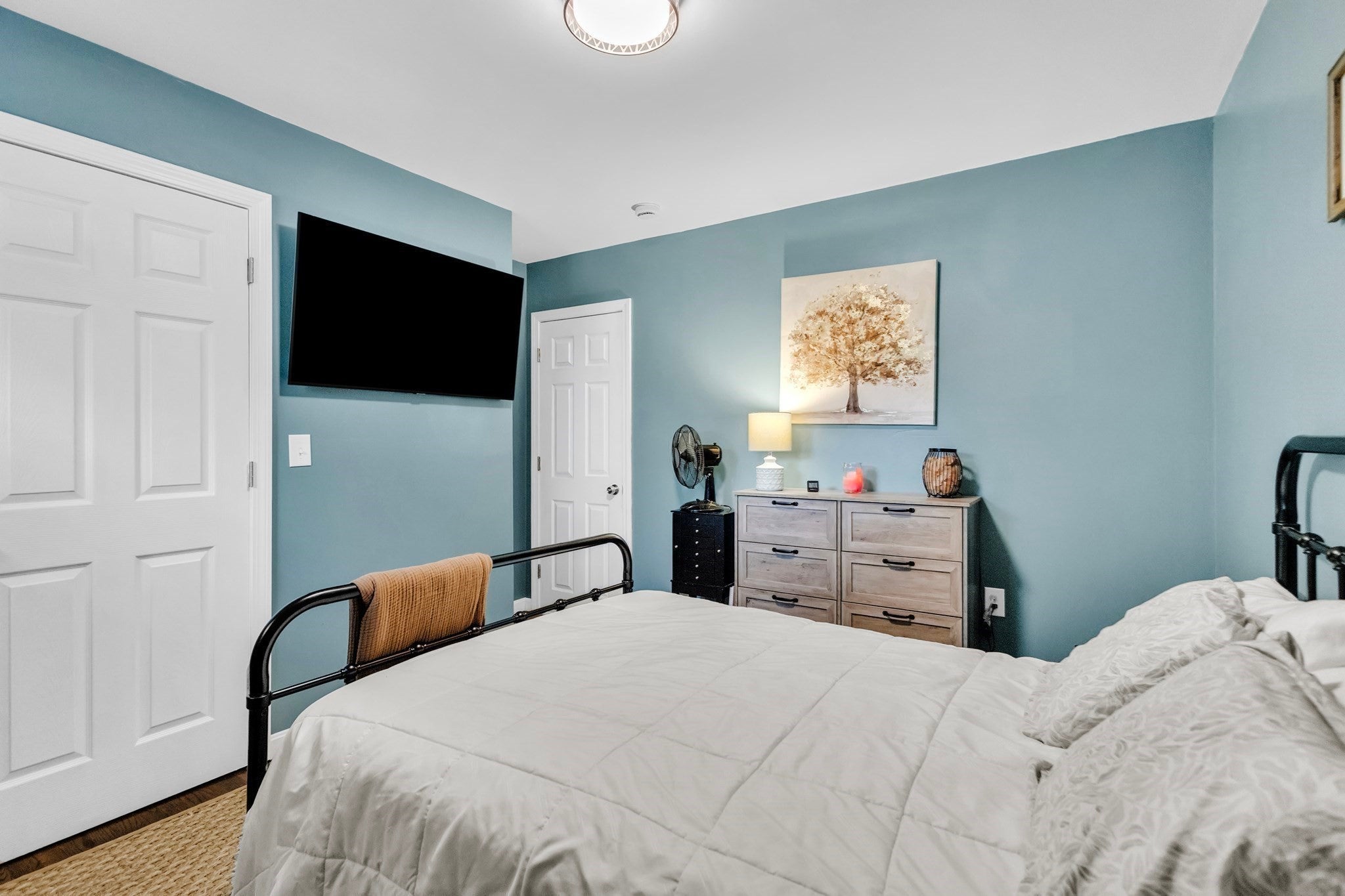 6 Pitcairn Ave, Leicester, MA Photo #14