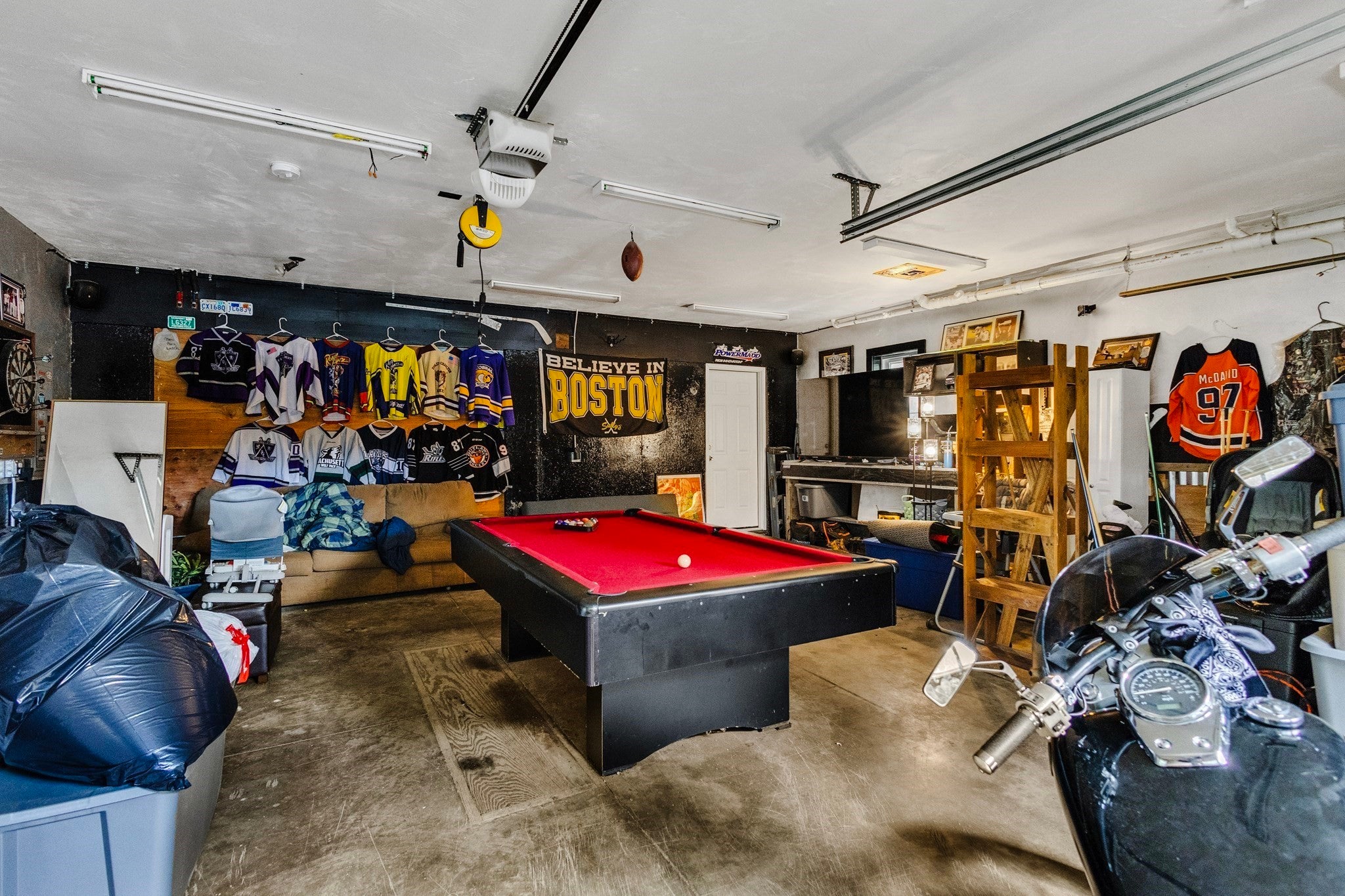 6 Pitcairn Ave, Leicester, MA Photo #28
