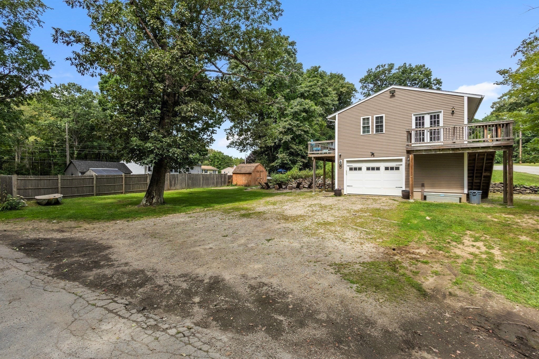 6 Pitcairn Ave, Leicester, MA Photo #22