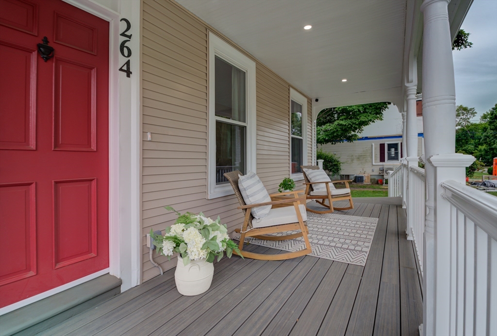 264 Parker St