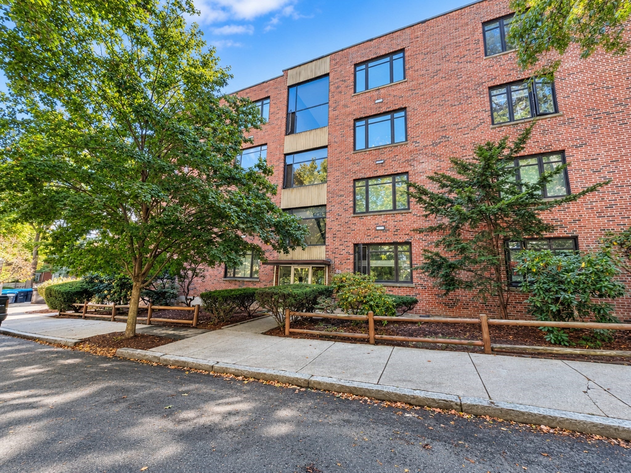 86 Griggs Rd #14, Brookline, MA, 86 Griggs Rd #14, Brookline, MA Photo #29
