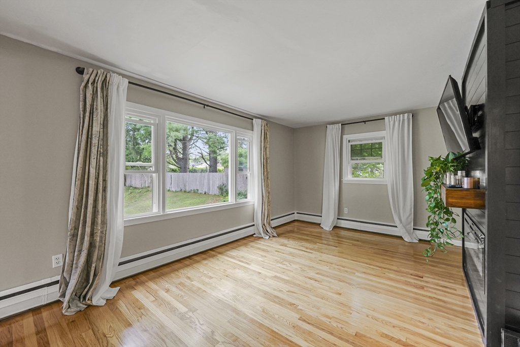 40 Jeffrey Dr