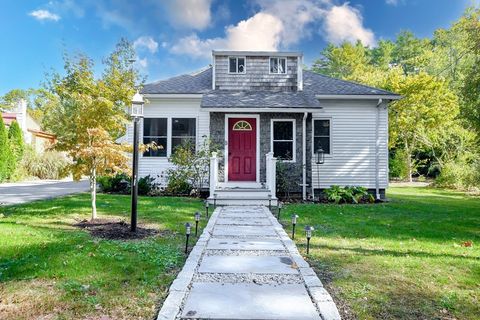 5 Hermitage Rd Marion MA 02738