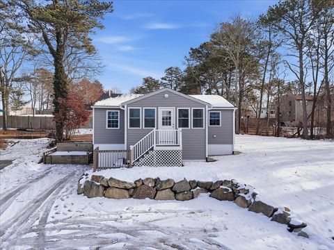 Photo of 9 Blissful Ln, Wareham, MA 02538 (MLS # 73471583)