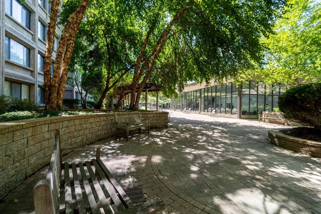 1731 Beacon Street #402, Brookline, MA Photo #23