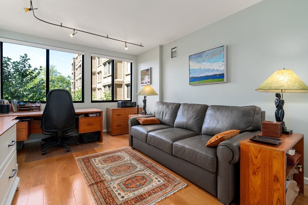 1731 Beacon Street #402, Brookline, MA Photo #14