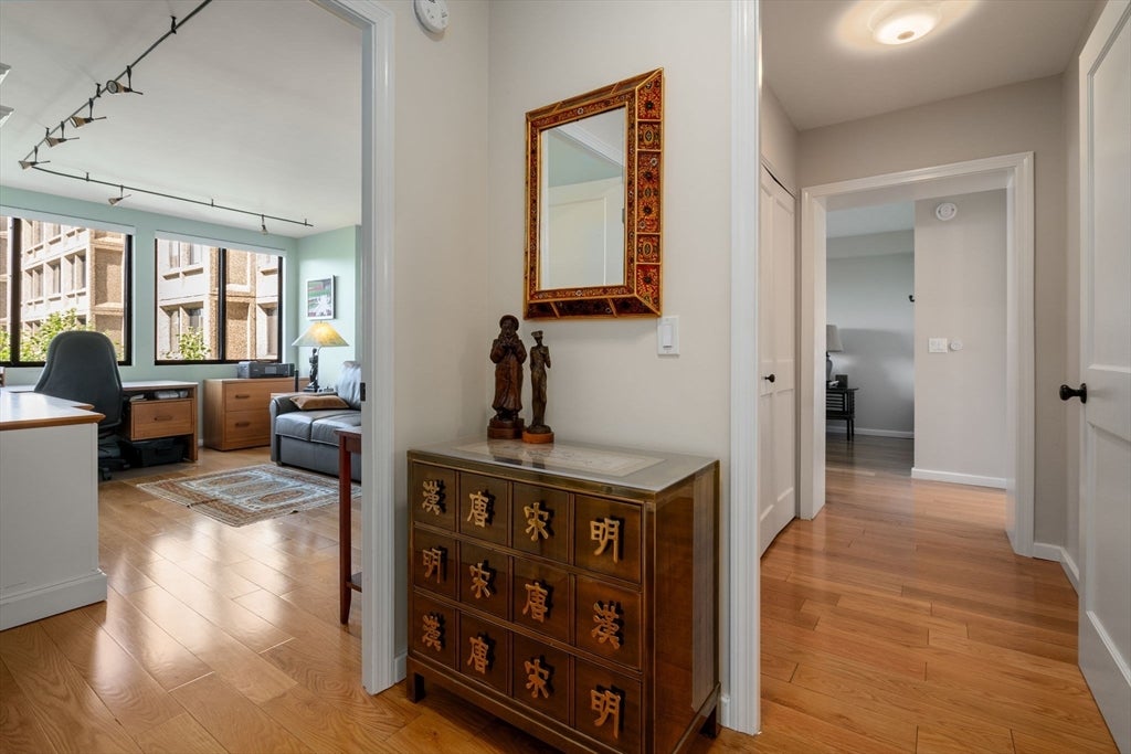 1731 Beacon Street #402, Brookline, MA Photo #17
