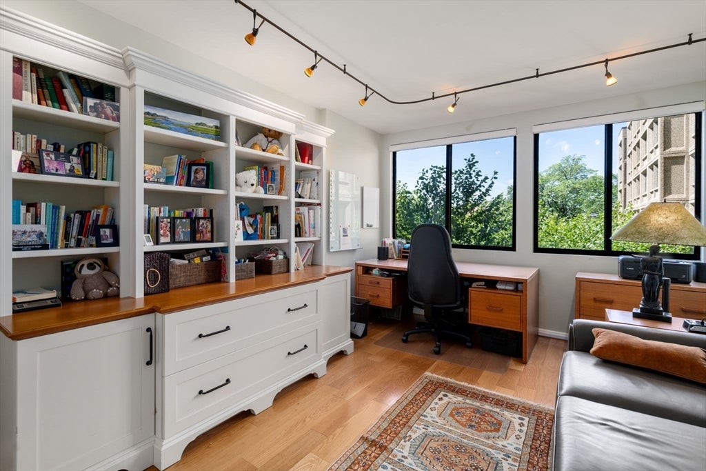1731 Beacon Street #402, Brookline, MA Photo #15