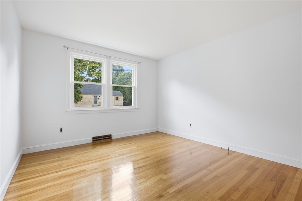 203 Hobart St, Braintree, MA, 203 Hobart St, Braintree, MA Photo #17