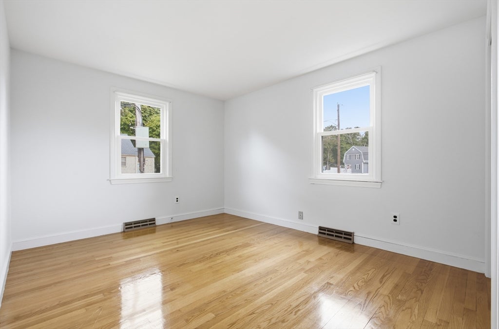 203 Hobart St, Braintree, MA, 203 Hobart St, Braintree, MA Photo #19
