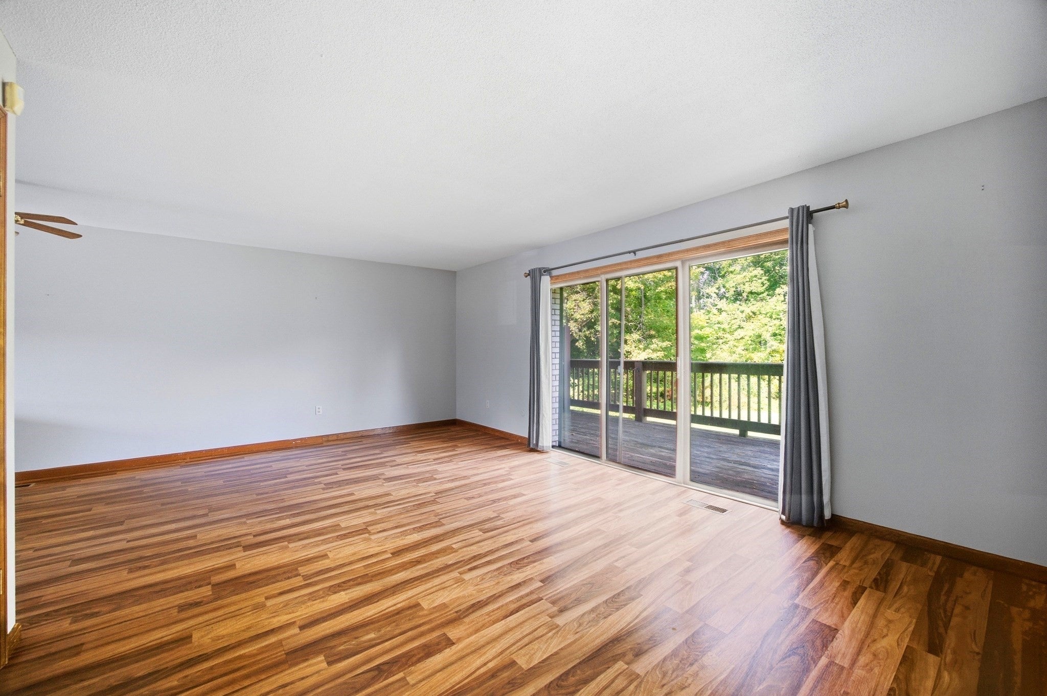 220 Beekman Dr #220, Agawam, MA Photo #11