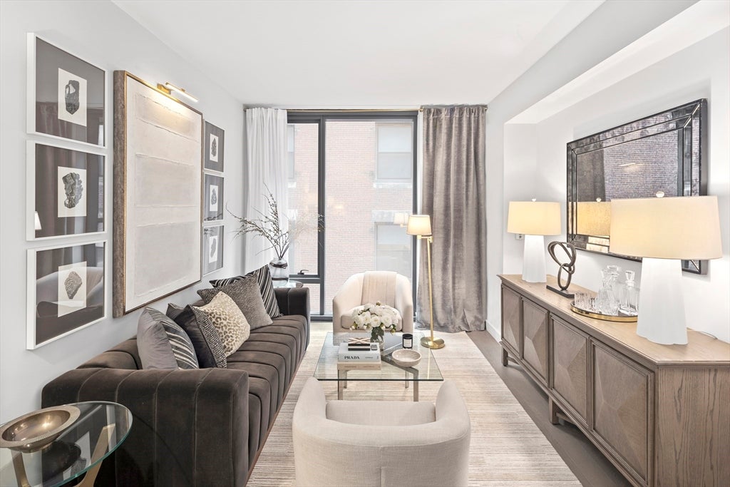 55 Lagrange St #905, Boston, MA Photo #2