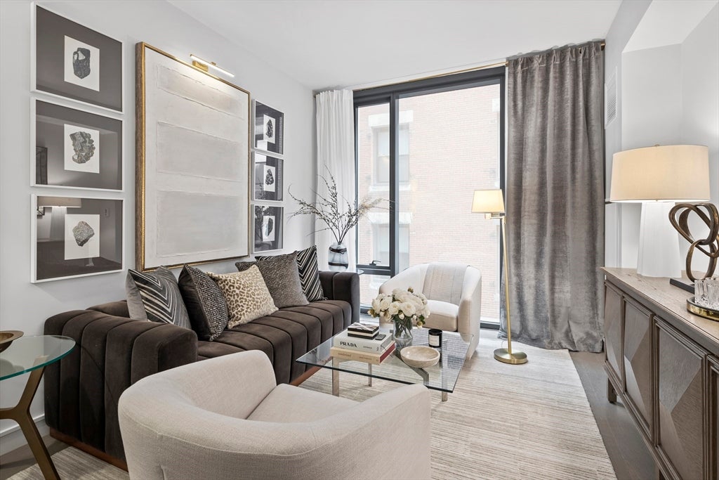 55 Lagrange St #905, Boston, MA Photo #1