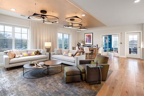 50 Coppersmith Way 5-301 Canton MA 02021