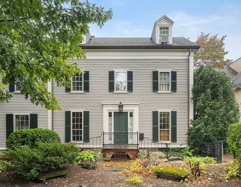 12 Ash Street Place Cambridge MA 02138