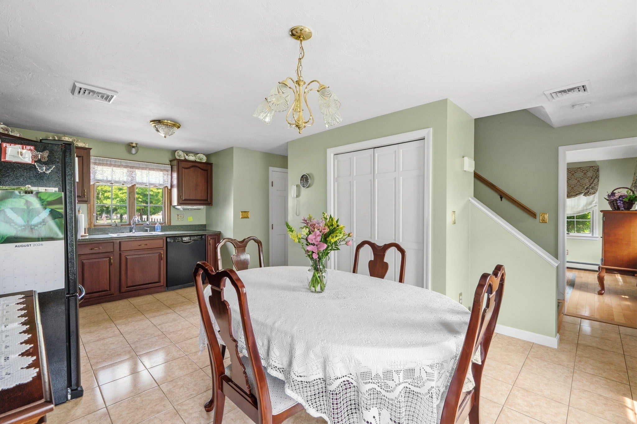 279 Central St #279, East Bridgewater, MA Photo #9
