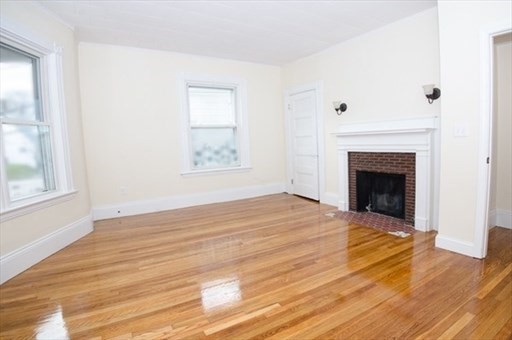 33 Cottage Ave 1