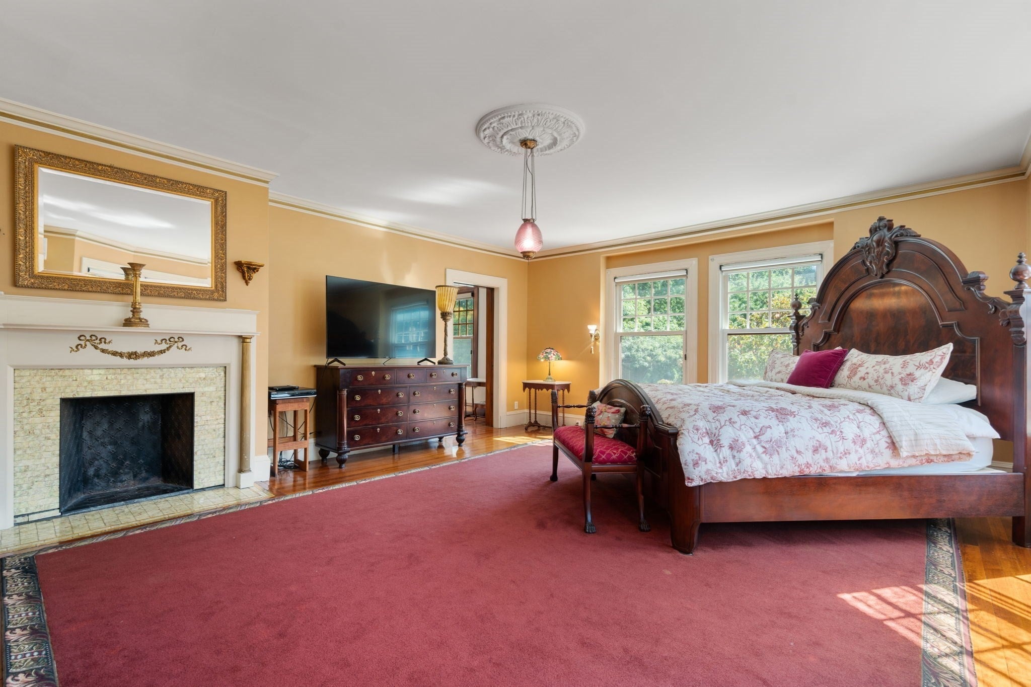 367 Otis St, Newton, MA Photo #17