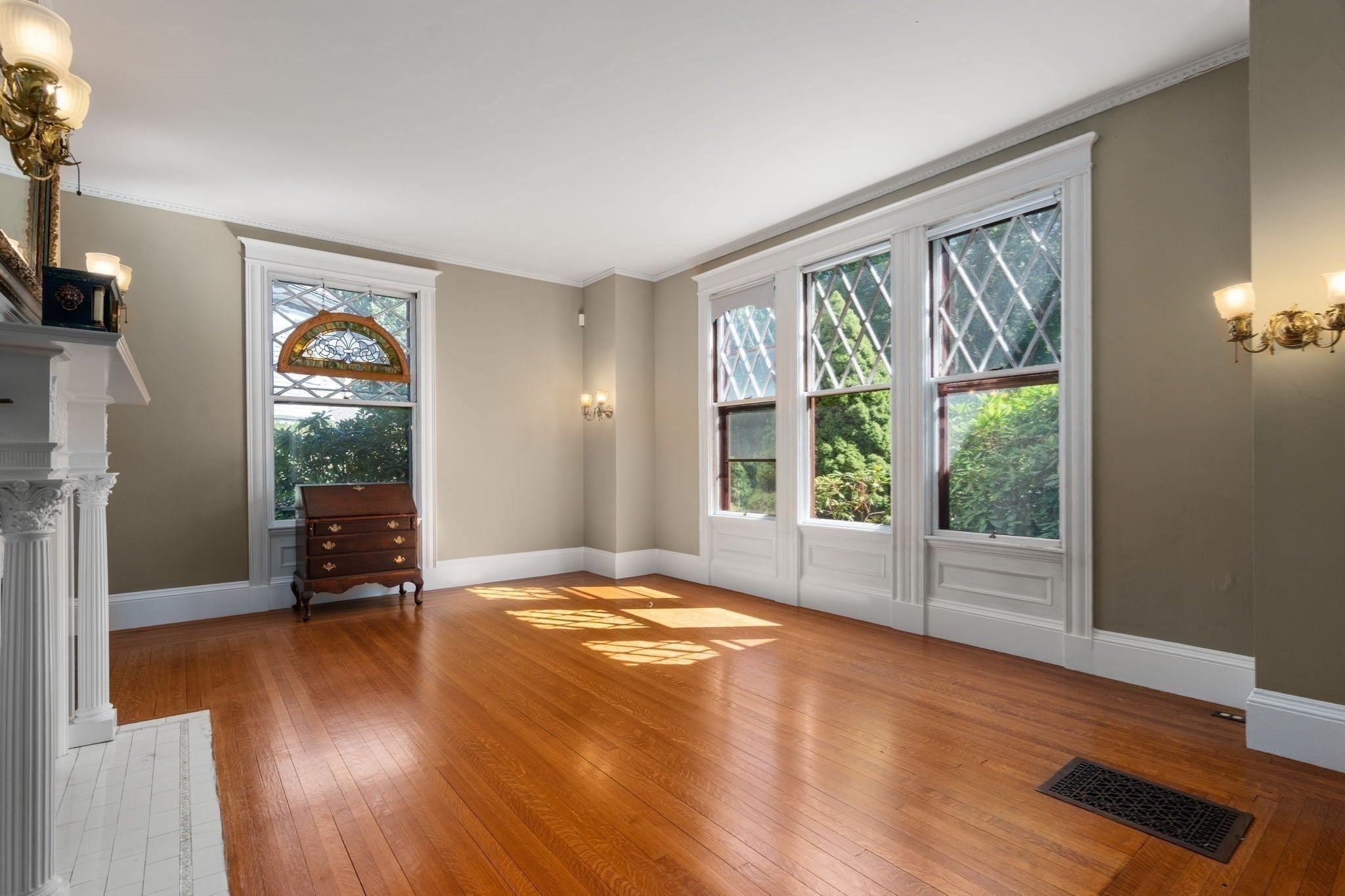 367 Otis St, Newton, MA Photo #13