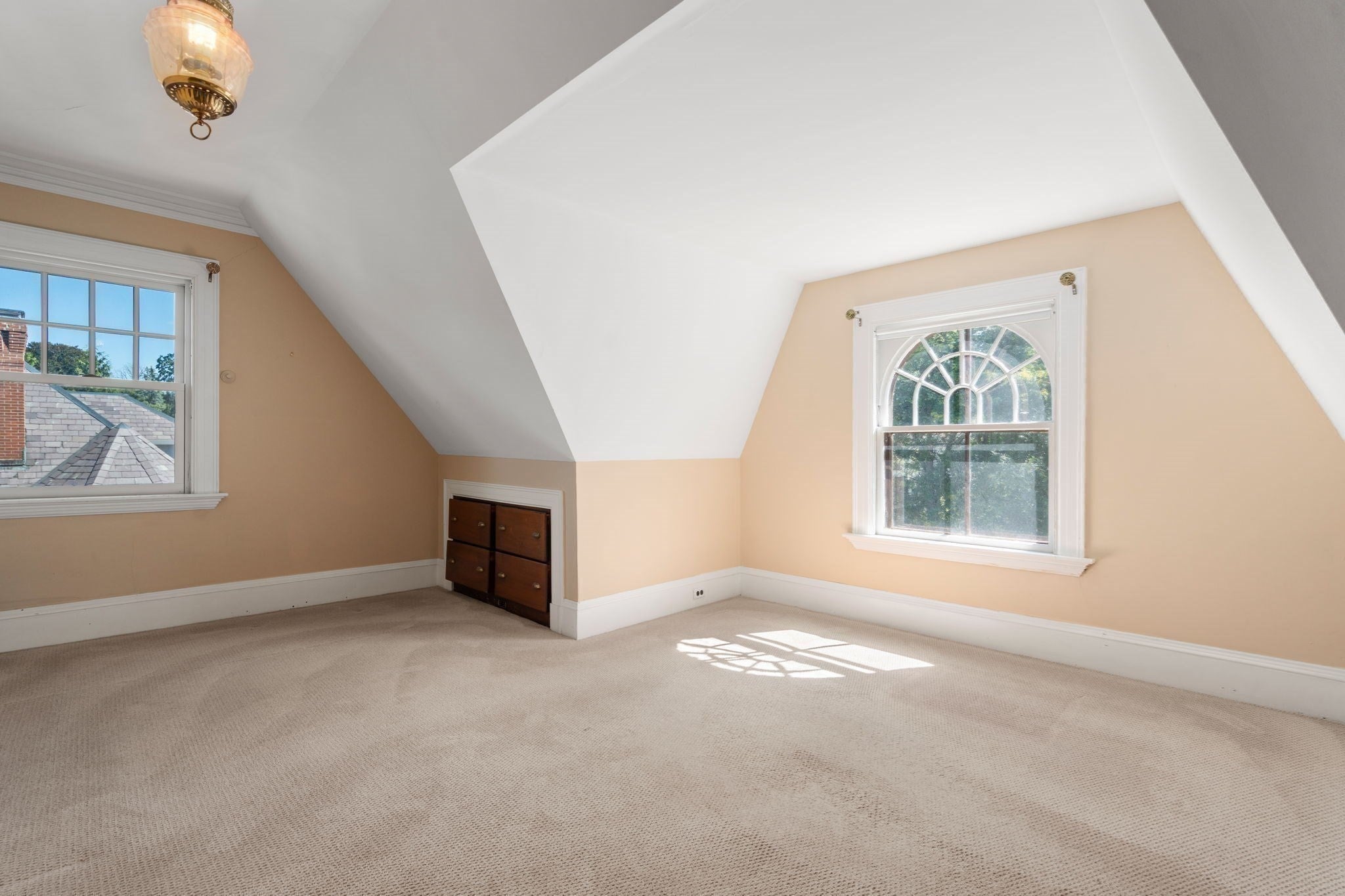367 Otis St, Newton, MA Photo #25