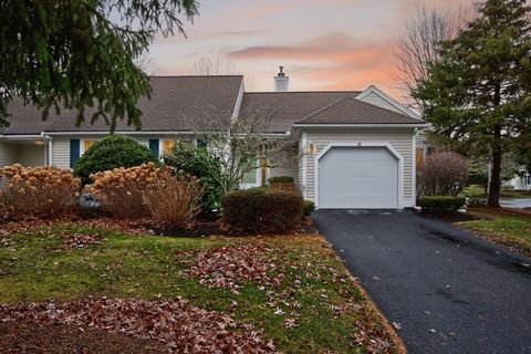 18 Windward St 18 Mashpee MA 02649