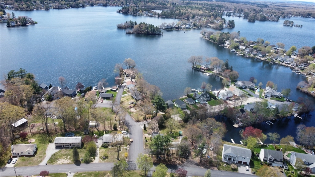 40 Scenic Ave