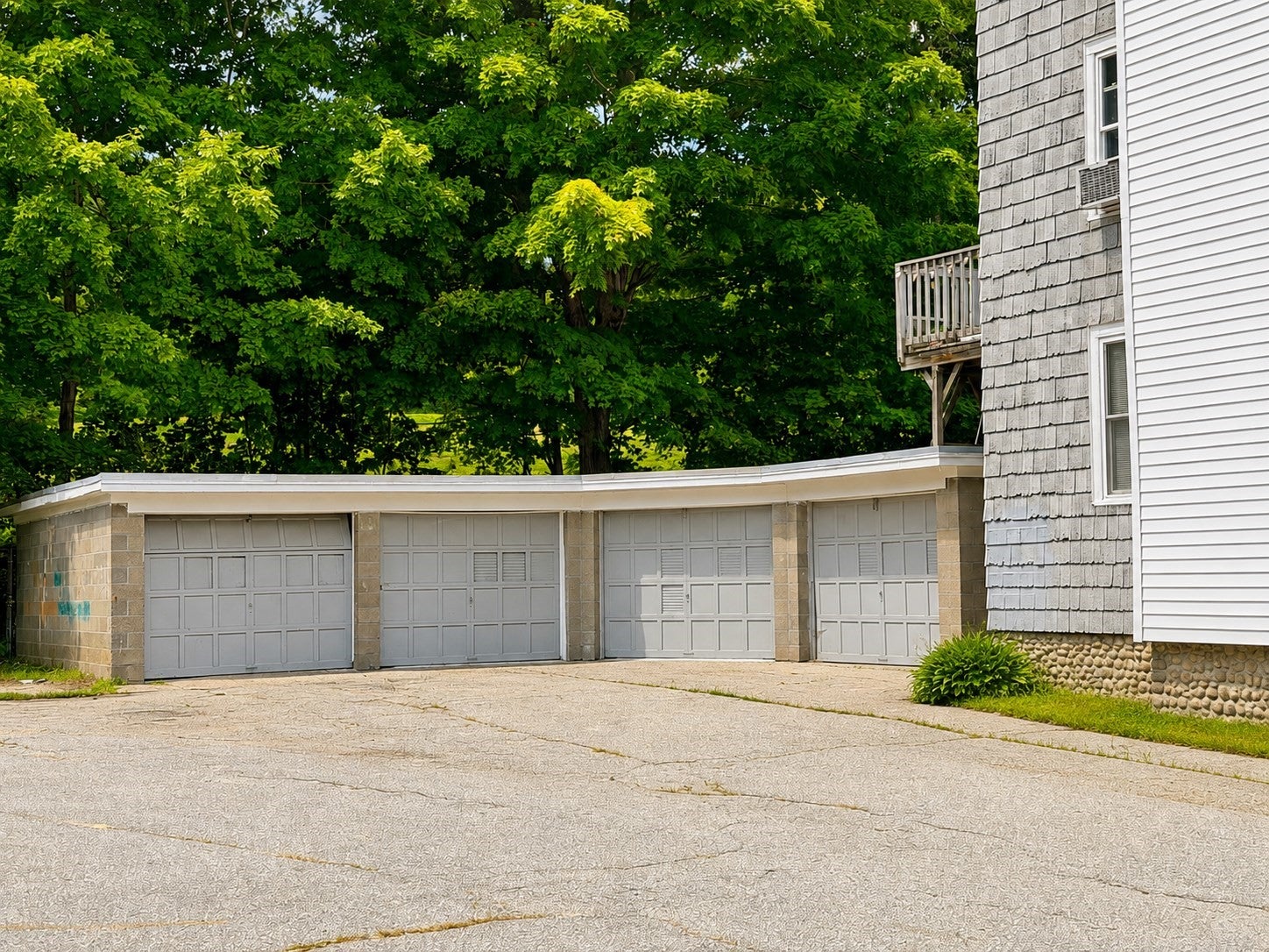 9 Henry St, Southbridge, MA Photo #4