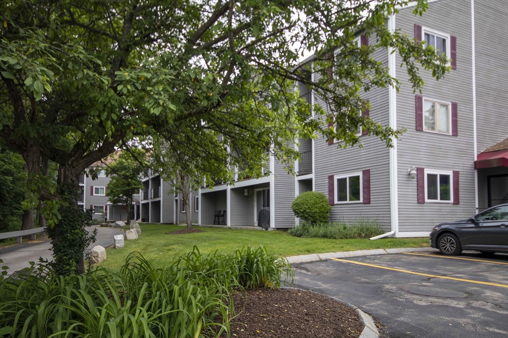 120 Fisherville Rd 121