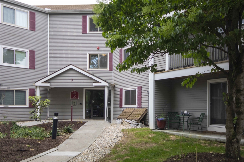 120 Fisherville Rd 121
