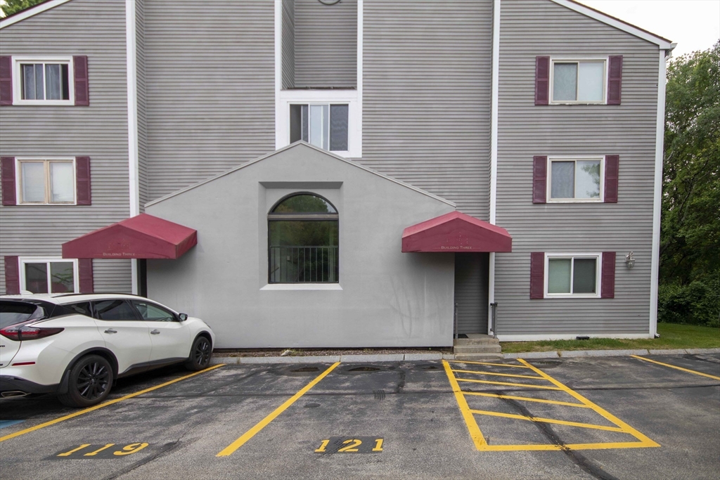 120 Fisherville Rd 121