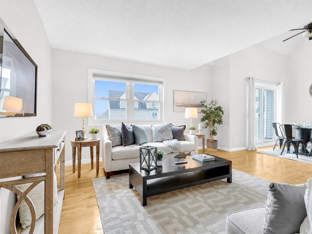 115 Water St 14