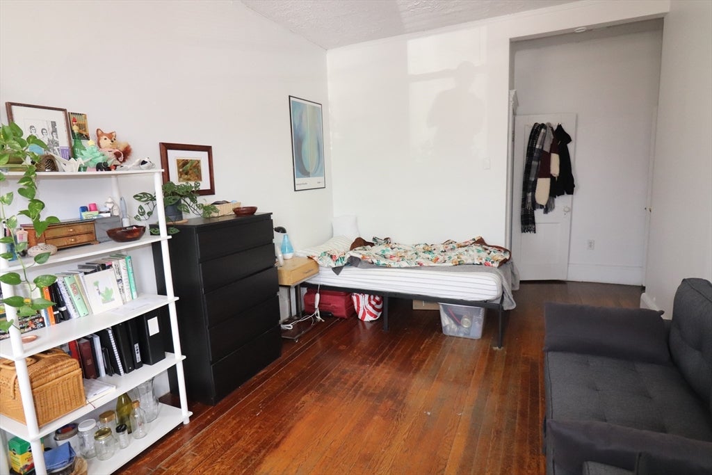 238 Hemenway Street 6