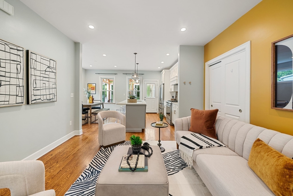 225 Amory St