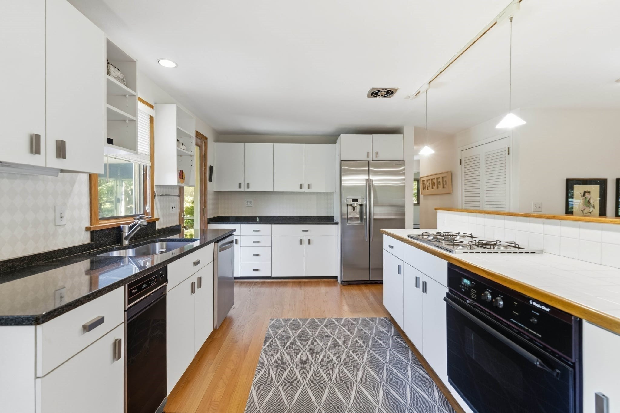 52 Hickory Rd, Sudbury, MA, 52 Hickory Rd, Sudbury, MA Photo #9