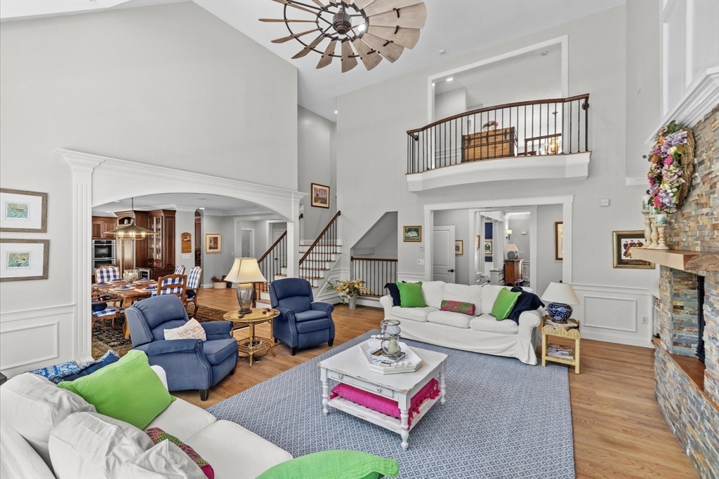 263 Country Club Way