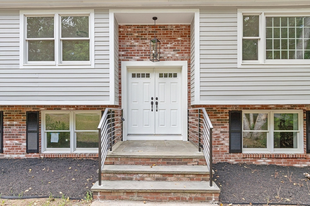 332 North Rd
