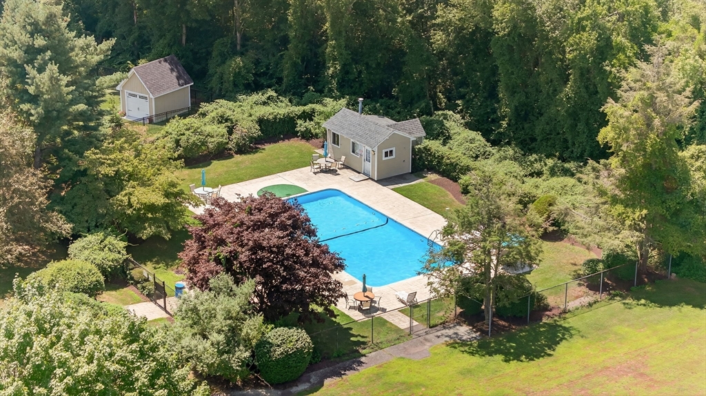86 Fairway Dr
