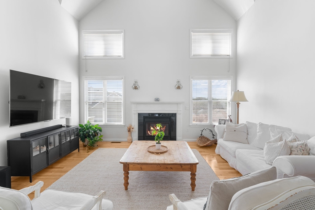 86 Fairway Dr