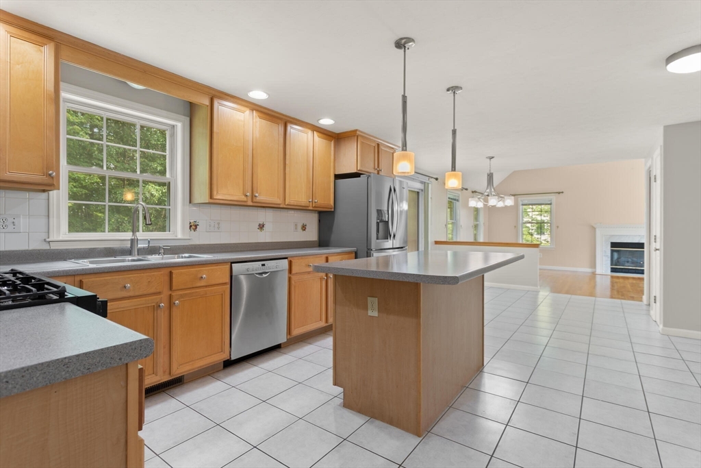 24 Caldwell Dr