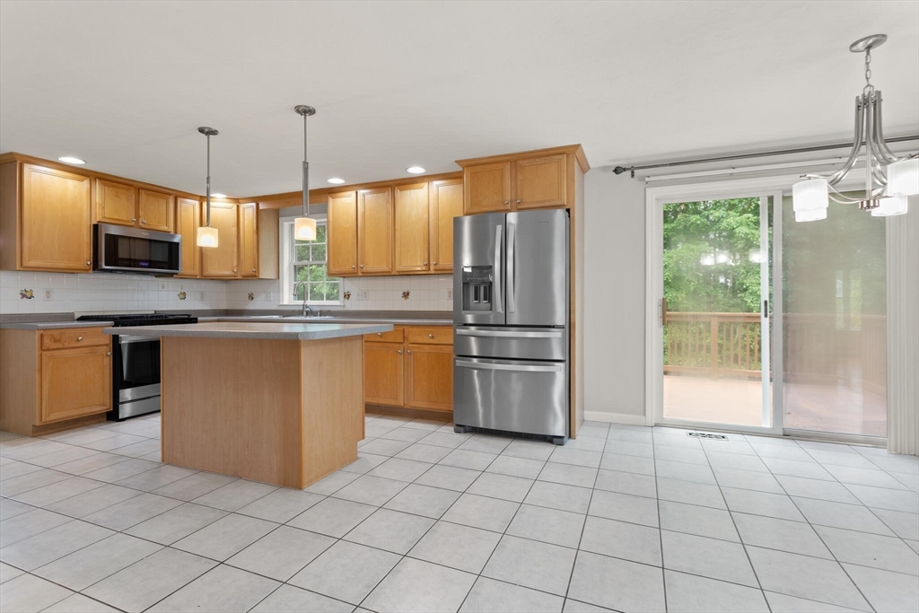 24 Caldwell Dr