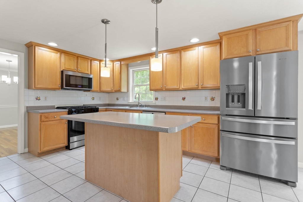 24 Caldwell Dr