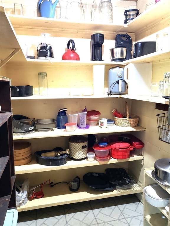 Huntington, Massachusetts 01050, United States, 3 Bedrooms Bedrooms, ,2 BathroomsBathrooms,Residential,Active,213452