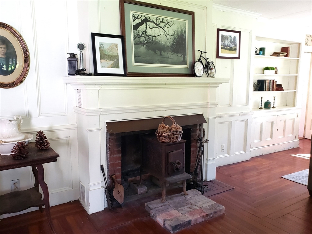 Huntington, Massachusetts 01050, United States, 3 Bedrooms Bedrooms, ,2 BathroomsBathrooms,Residential,Active,213452