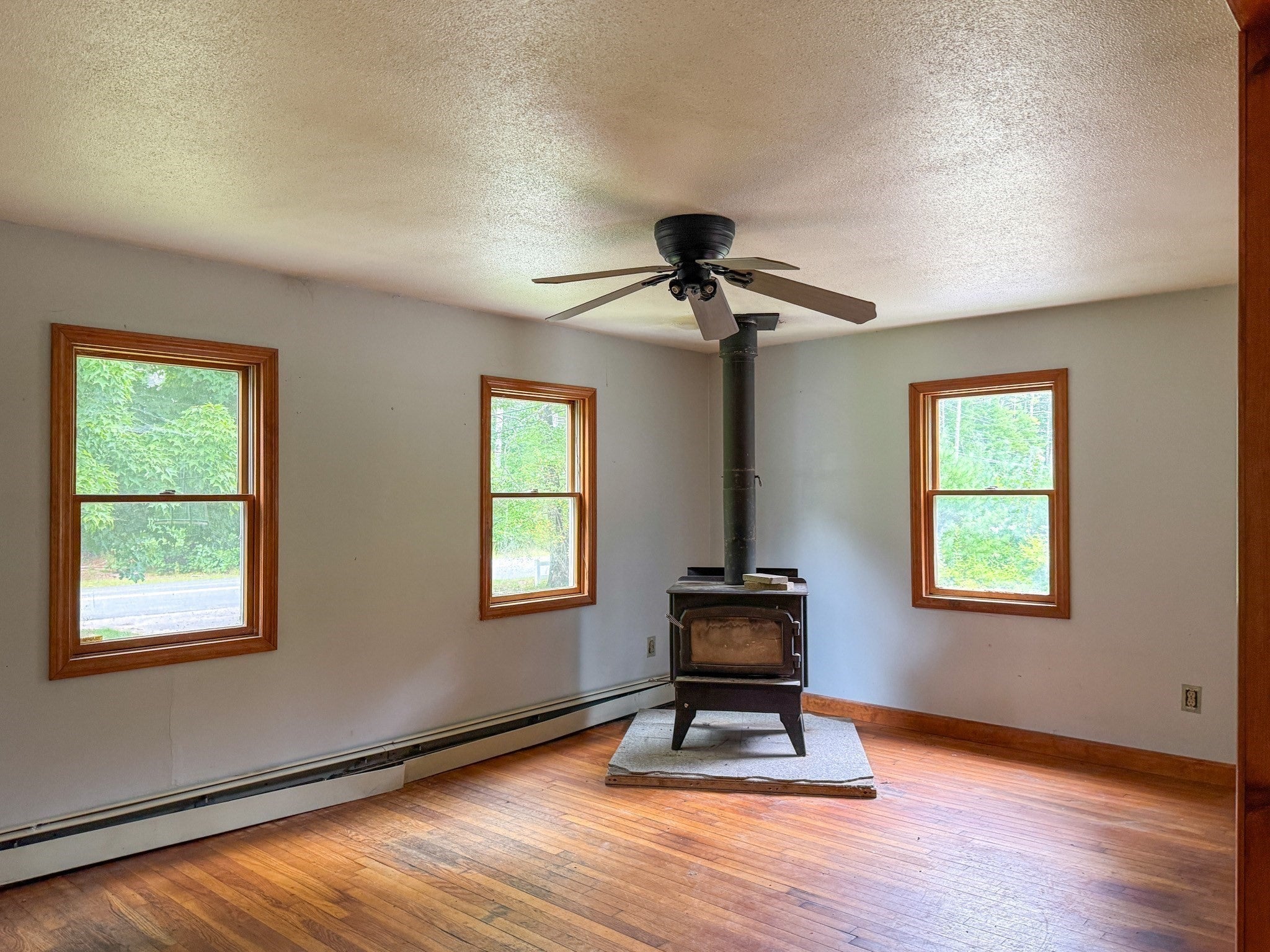 66 S Harbor Rd, Townsend, MA, 66 S Harbor Rd, Townsend, MA Photo #4