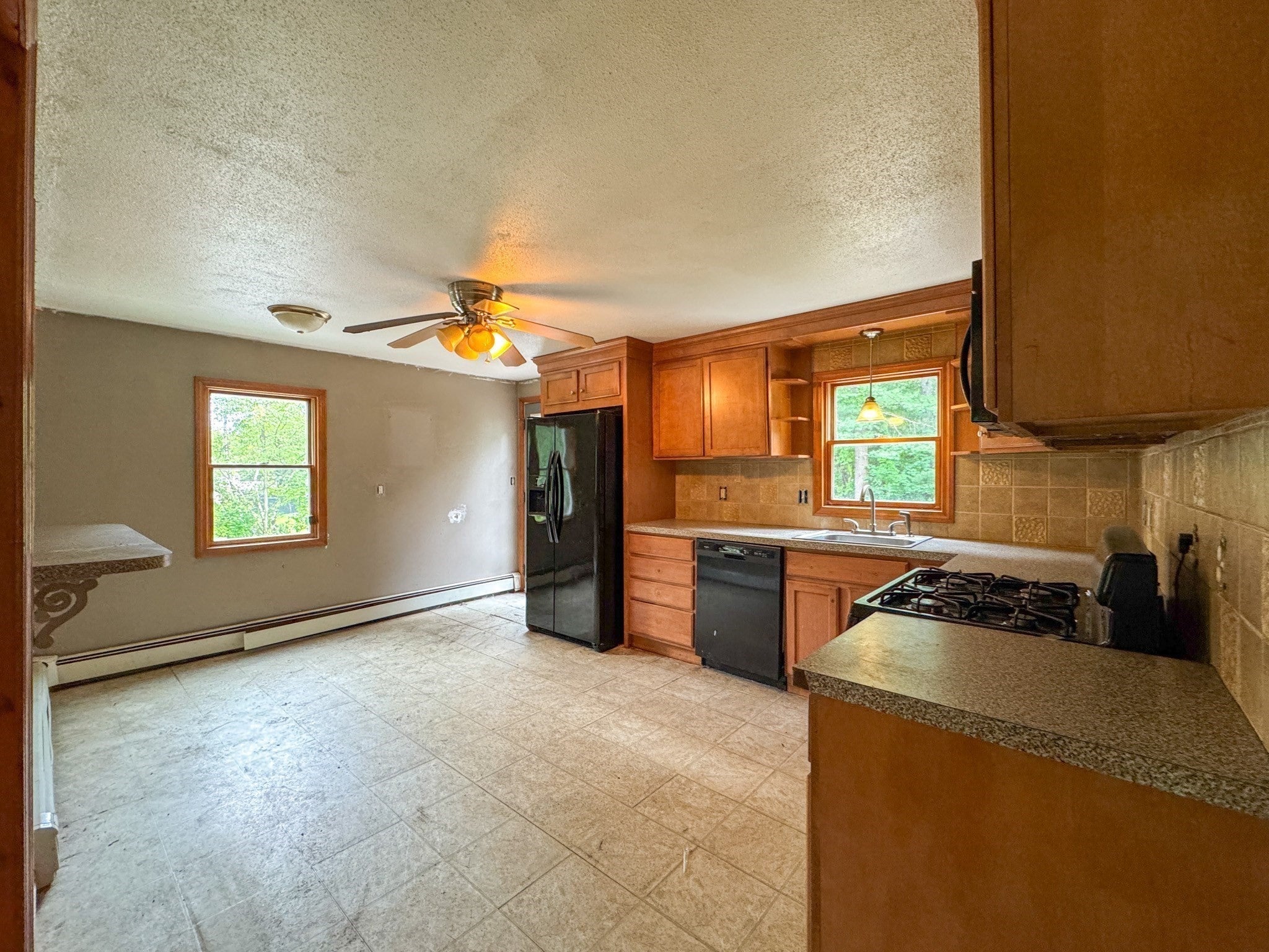 66 S Harbor Rd, Townsend, MA, 66 S Harbor Rd, Townsend, MA Photo #6